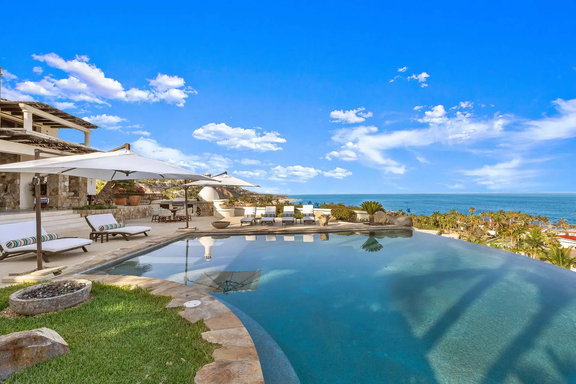 Luxury Estates Villas in Cabo San Lucas